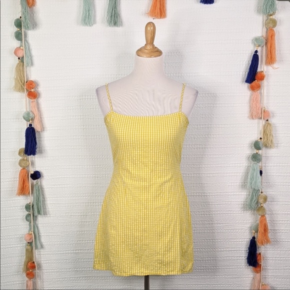 Tobi Adorable Yellow Gingham Dress - Picture 3 of 4
